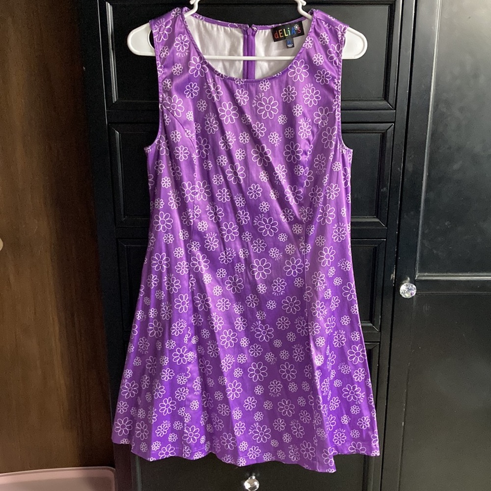 Silky Purple Delia’s Dress - Picture 4 of 5